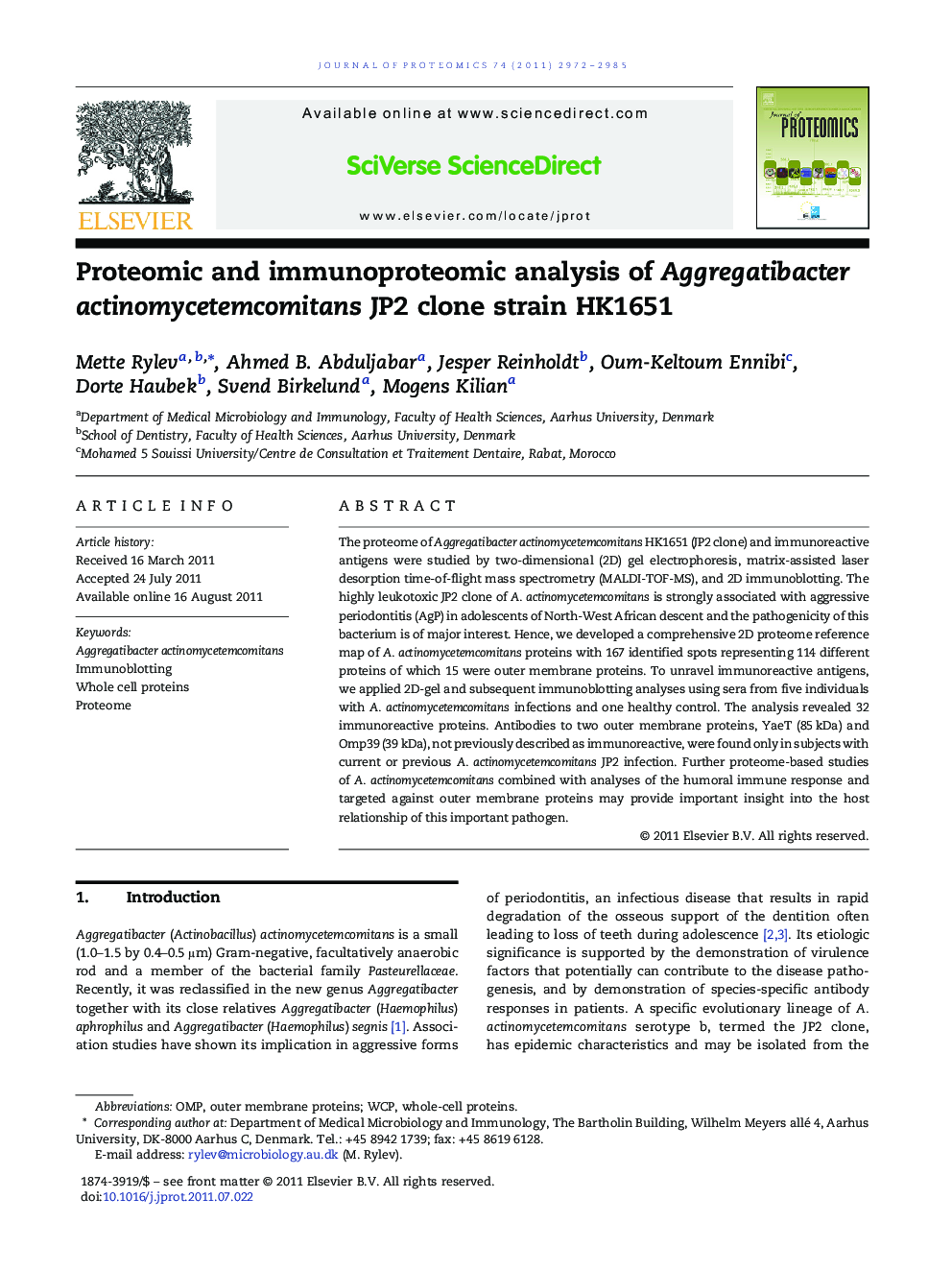 Proteomic and immunoproteomic analysis of Aggregatibacter actinomycetemcomitans JP2 clone strain HK1651