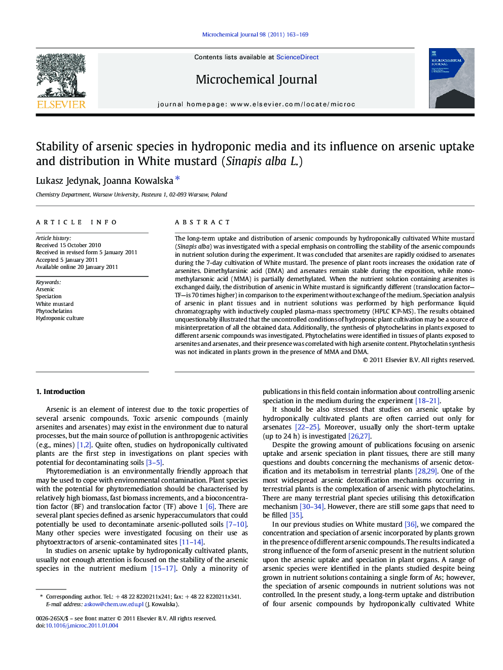 Stability of arsenic species in hydroponic media and its influence on arsenic uptake and distribution in White mustard (Sinapis alba L.)