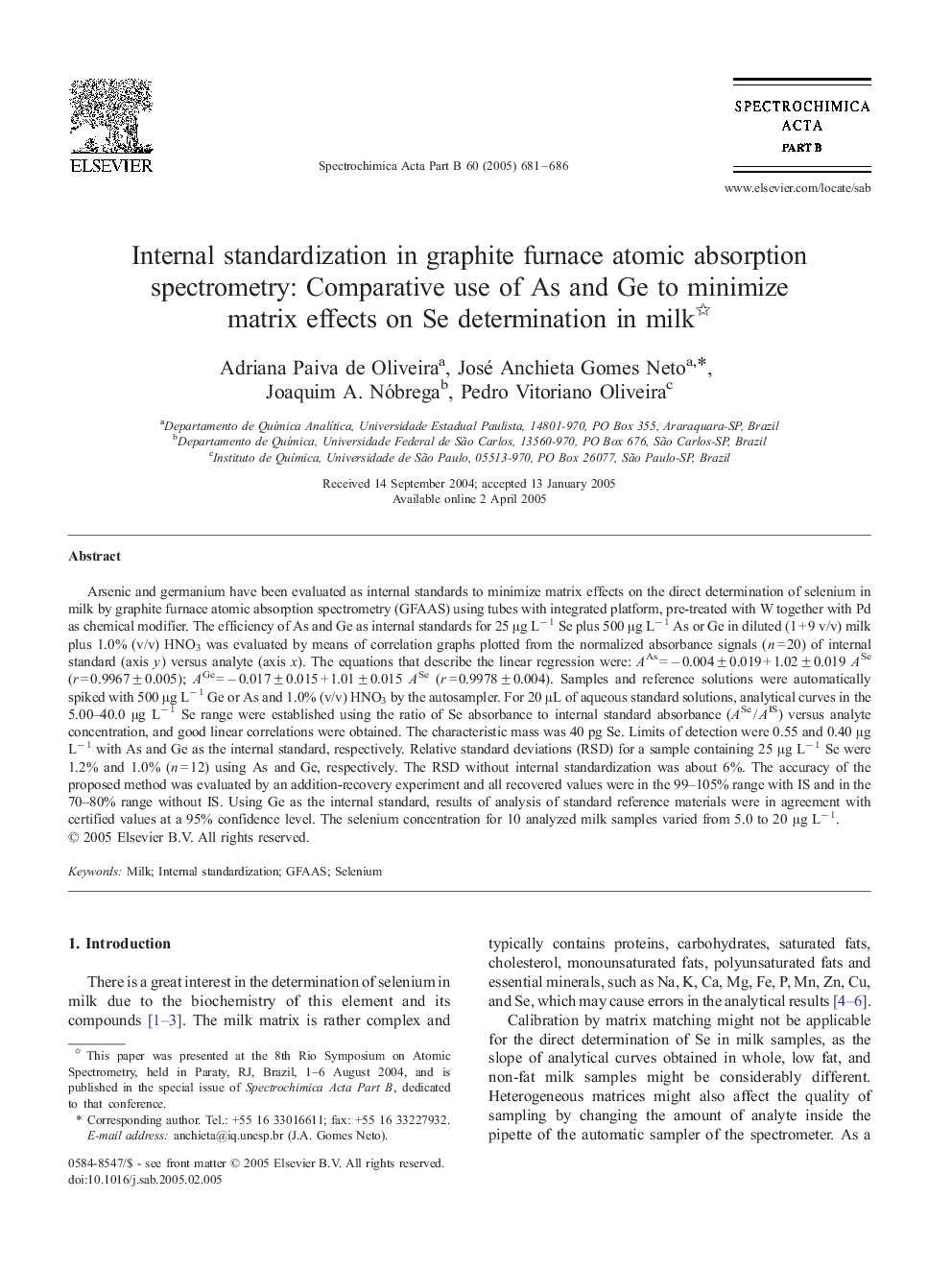 Internal standardization in graphite furnace atomic absorption spectrometry: Comparative use of As and Ge to minimize matrix effects on Se determination in milk