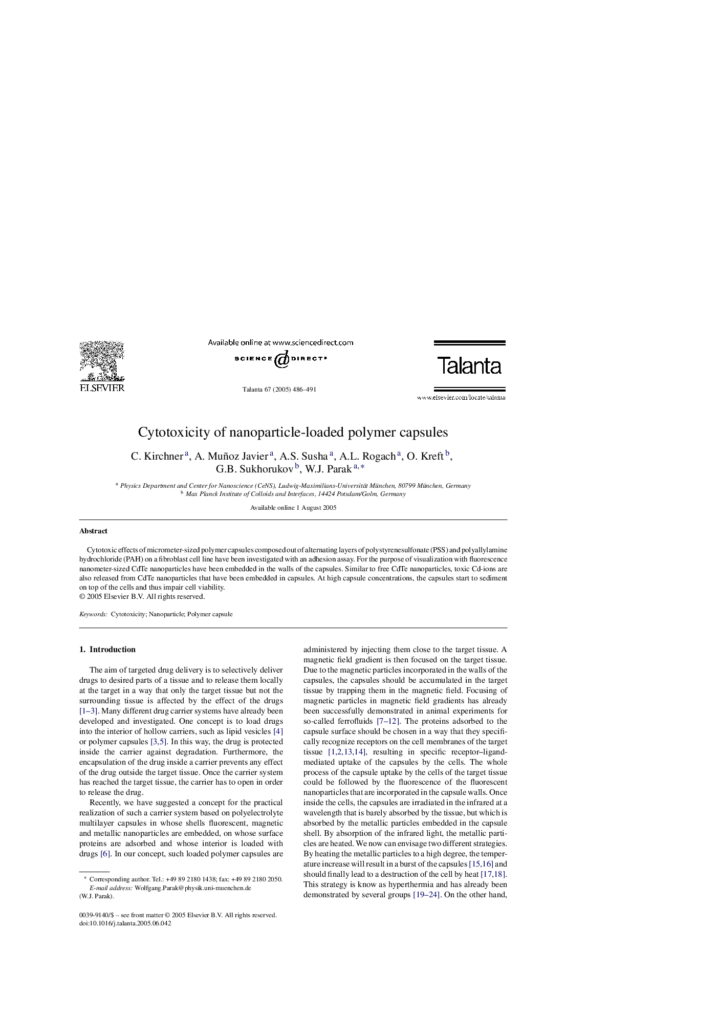 Cytotoxicity of nanoparticle-loaded polymer capsules