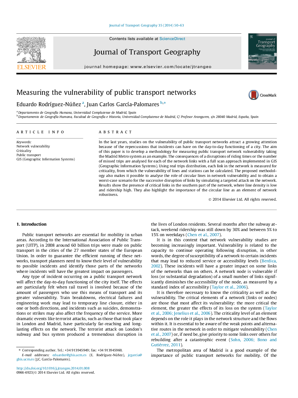 Measuring the vulnerability of public transport networks