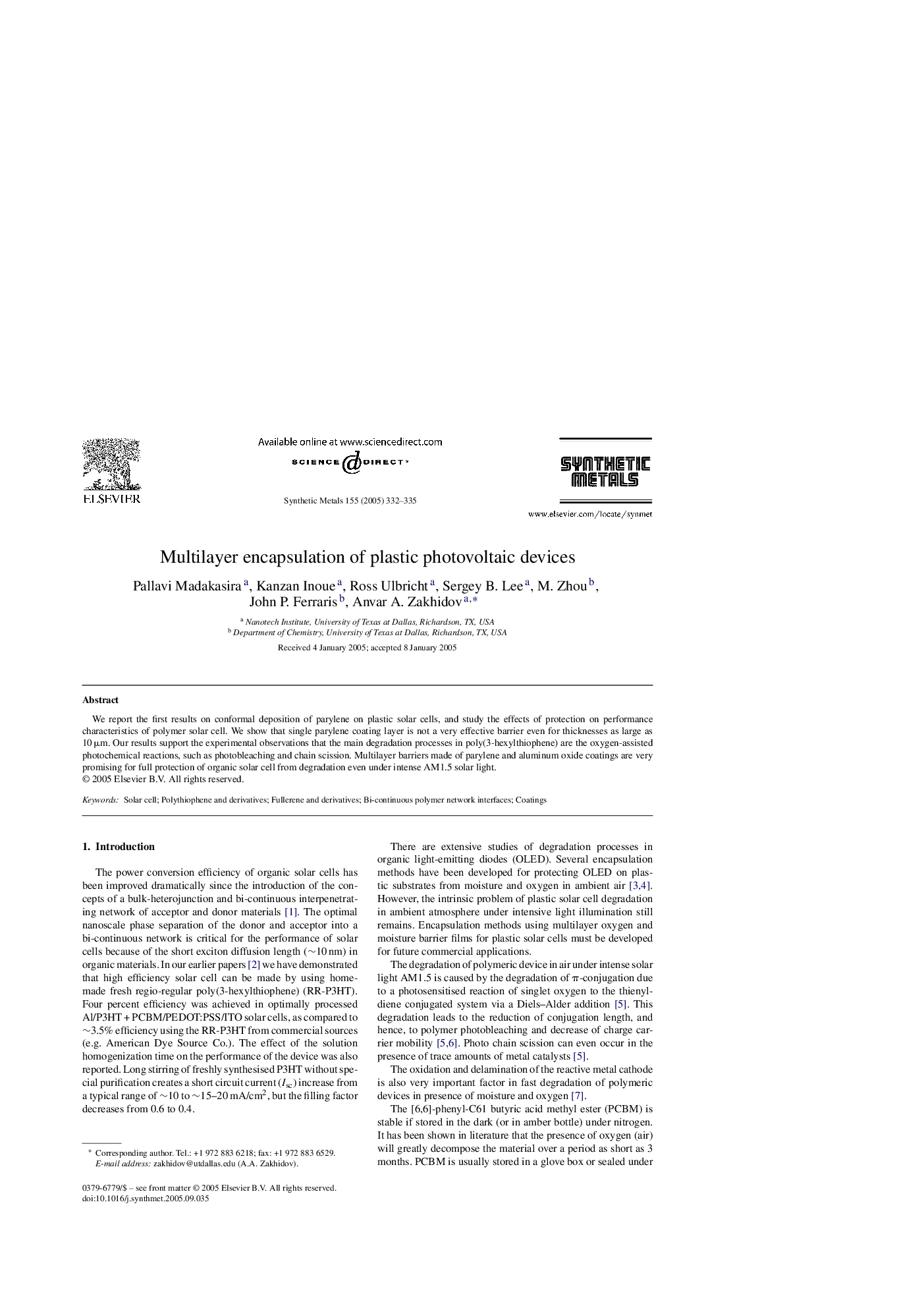 Multilayer encapsulation of plastic photovoltaic devices