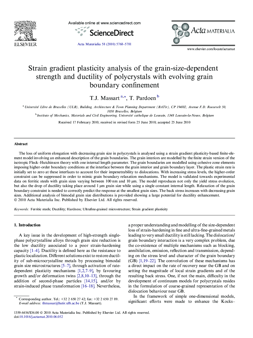 Strain gradient plasticity analysis of the grain-size-dependent strength and ductility of polycrystals with evolving grain boundary confinement