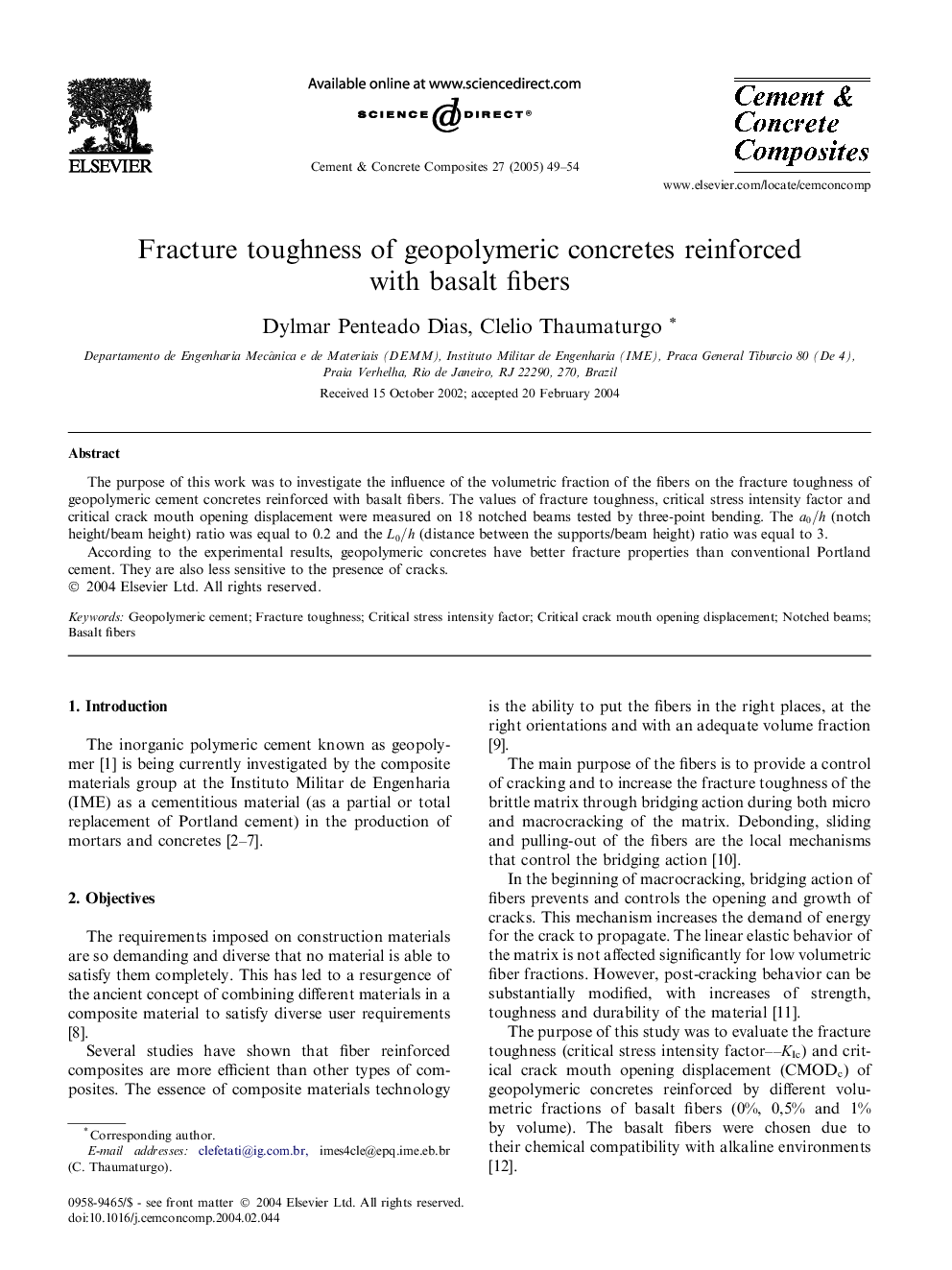 Fracture toughness of geopolymeric concretes reinforced with basalt fibers