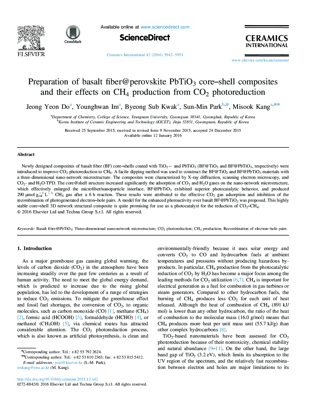 Preparation of basalt fiber@perovskite PbTiO3 core-shell composites and their effects on CH4 production from CO2 photoreduction