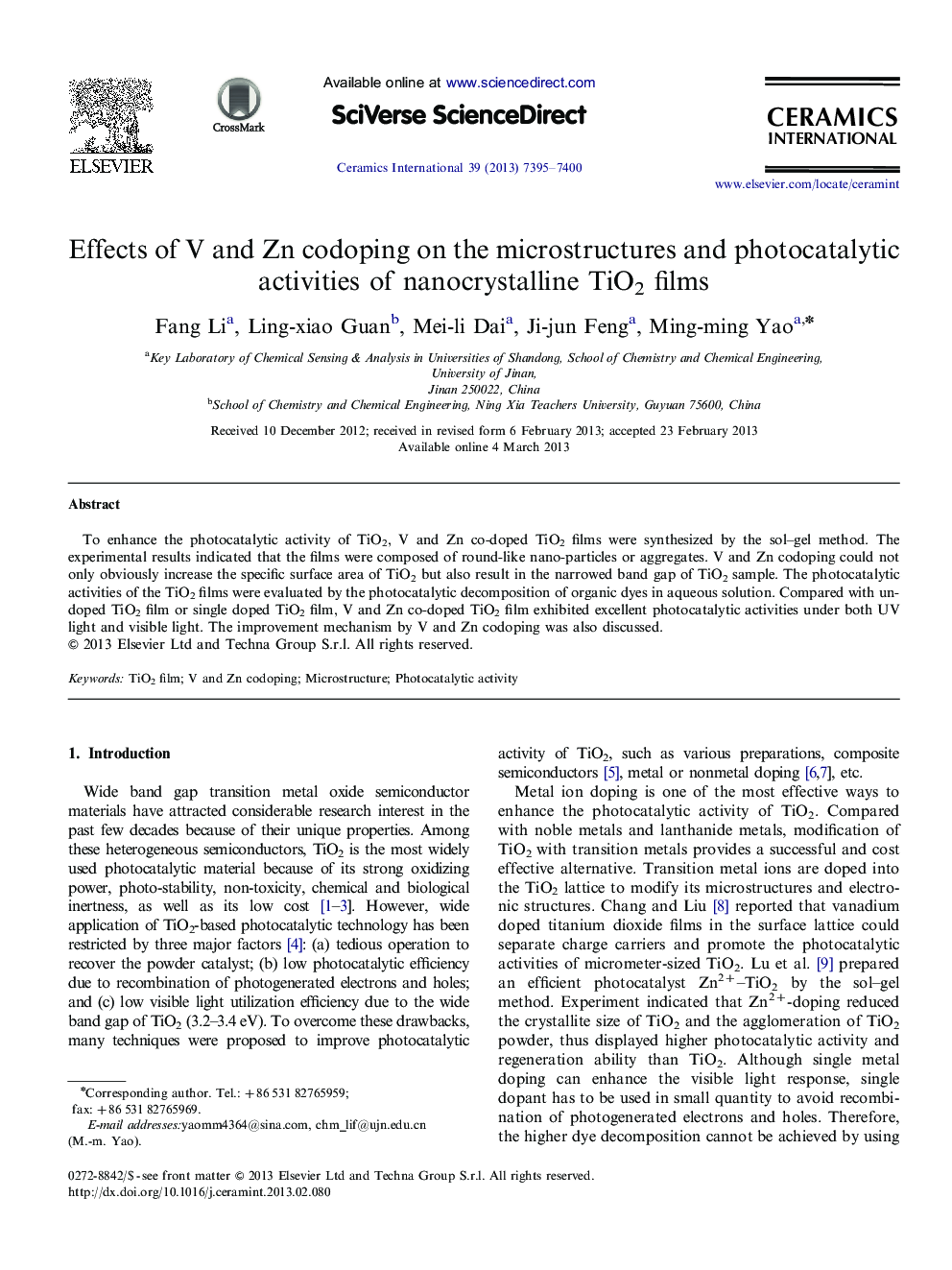Effects of V and Zn codoping on the microstructures and photocatalytic activities of nanocrystalline TiO2 films