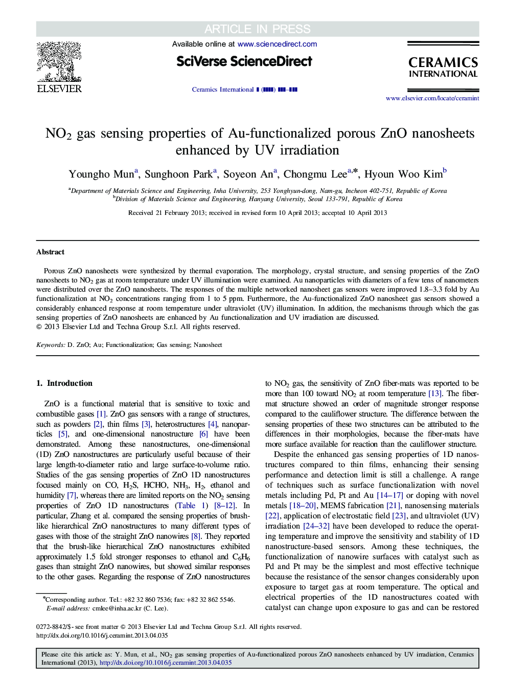 NO2 gas sensing properties of Au-functionalized porous ZnO nanosheets enhanced by UV irradiation