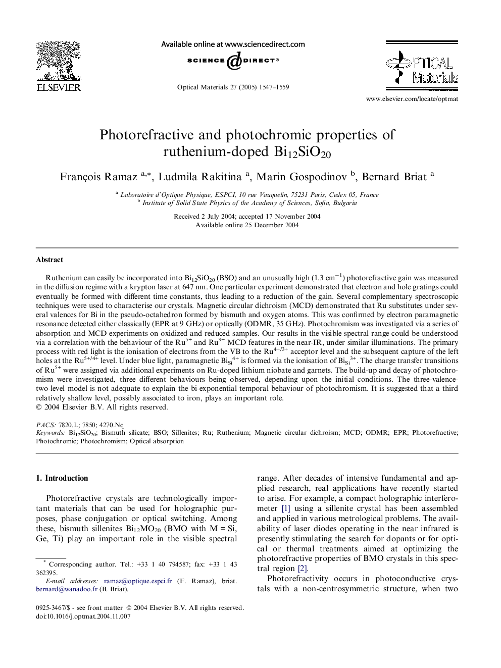 Photorefractive and photochromic properties of ruthenium-doped Bi12SiO20