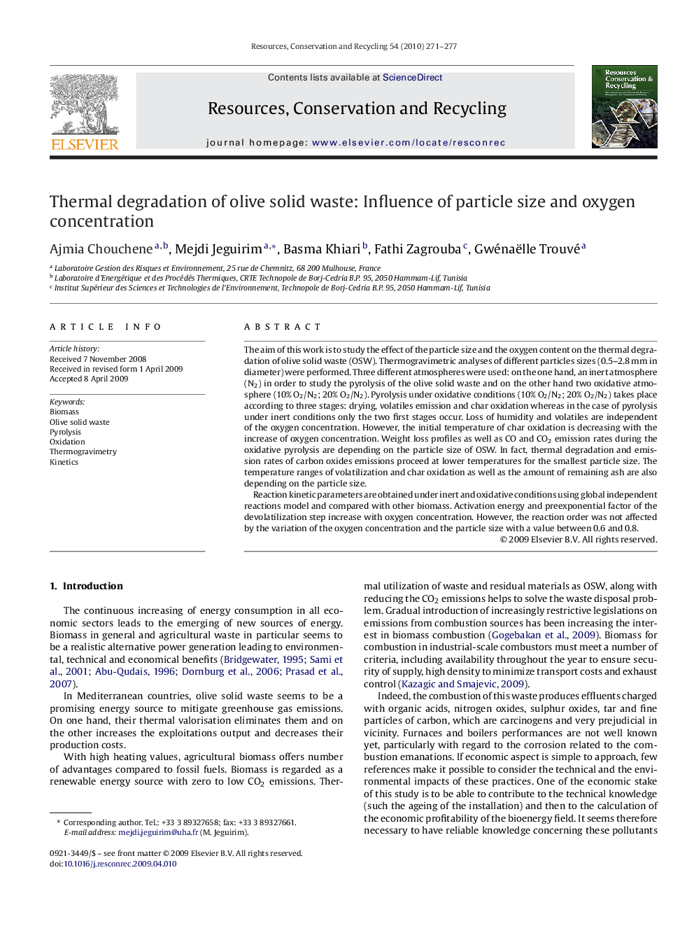 Thermal degradation of olive solid waste: Influence of particle size and oxygen concentration