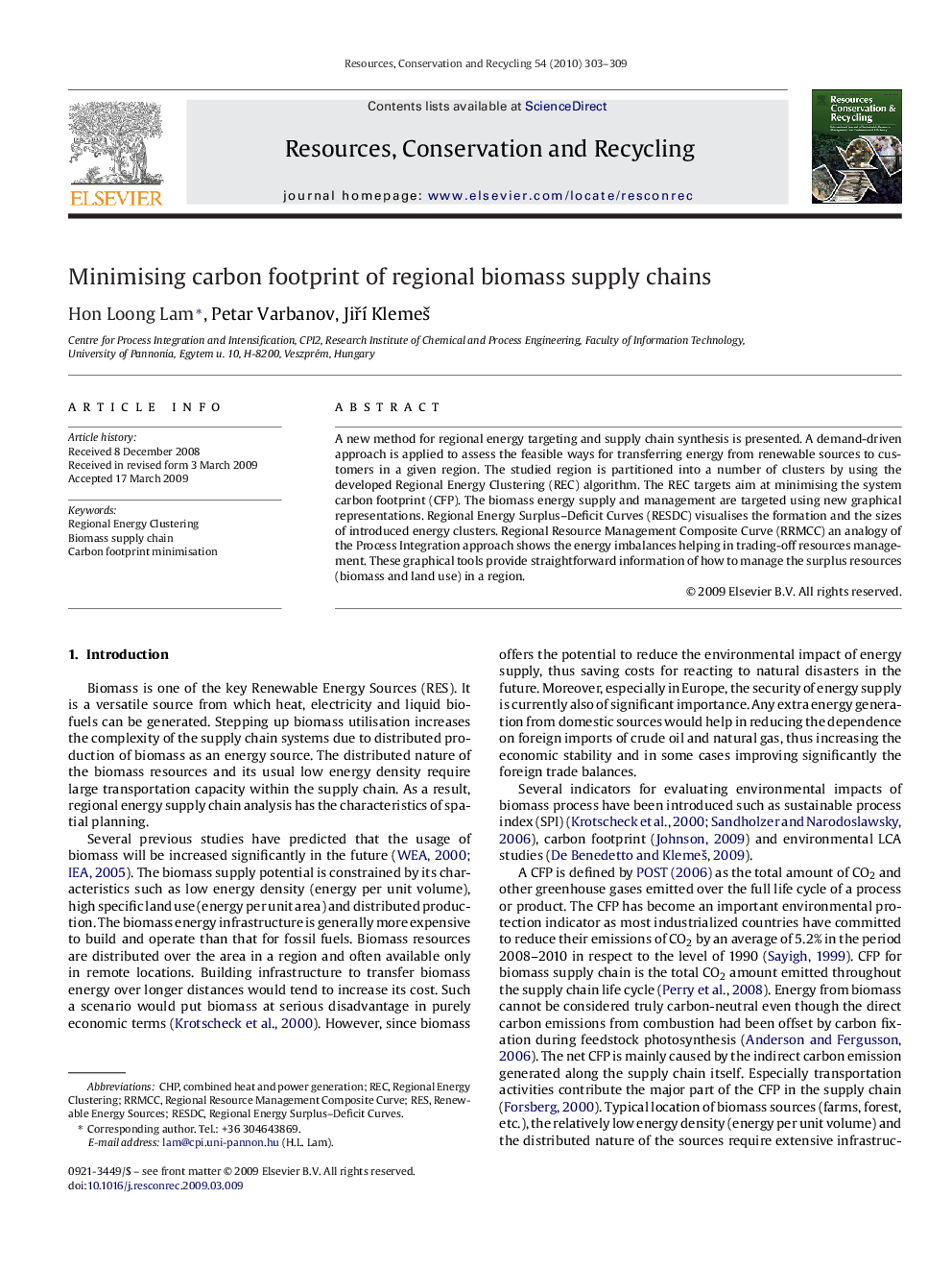 Minimising carbon footprint of regional biomass supply chains