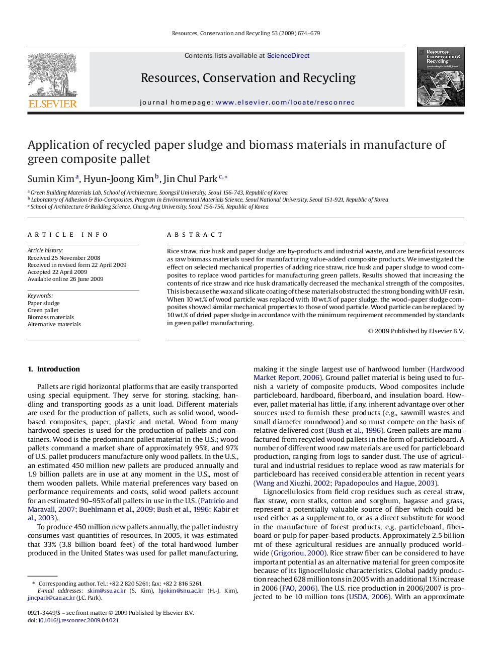 Application of recycled paper sludge and biomass materials in manufacture of green composite pallet