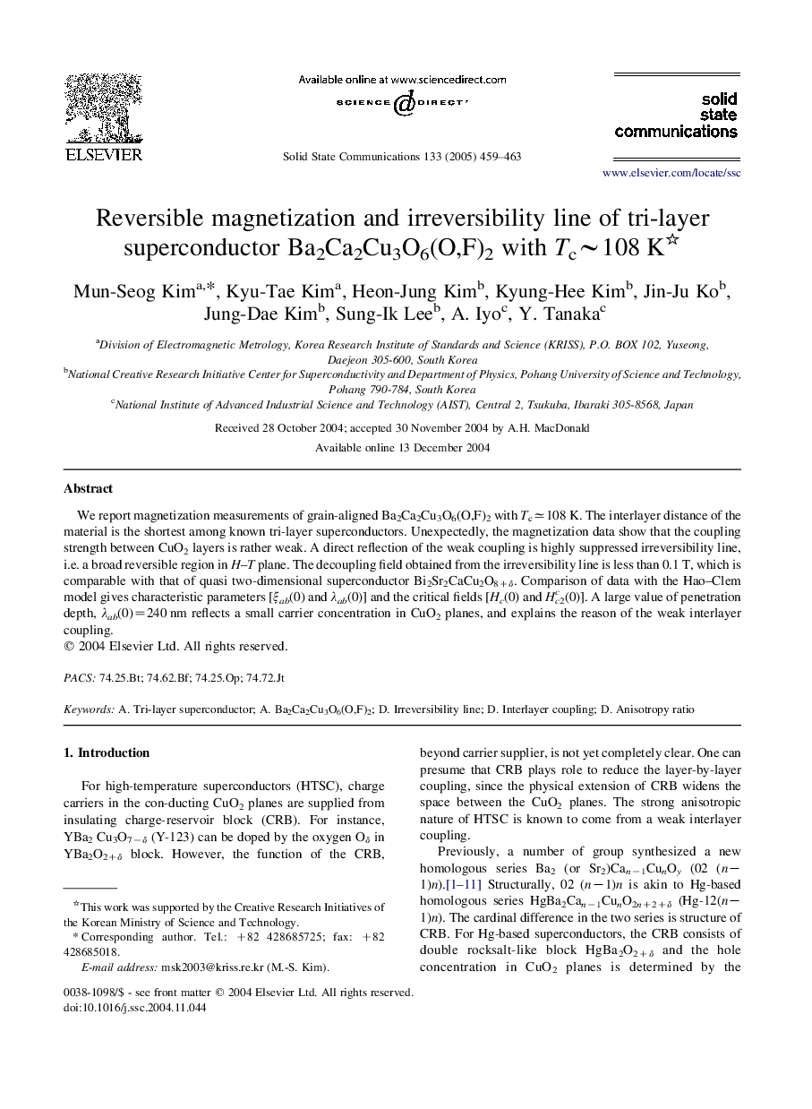 Reversible magnetization and irreversibility line of tri-layer superconductor Ba2Ca2Cu3O6(O,F)2 with Tcâ¼108Â K