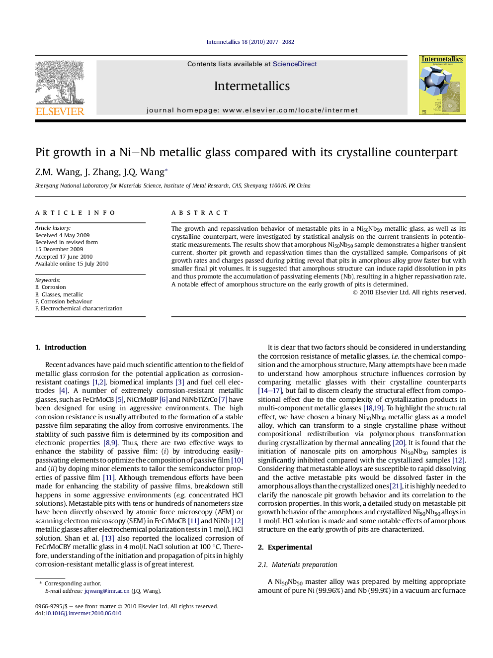 Pit growth in a Ni-Nb metallic glass compared with its crystalline counterpart