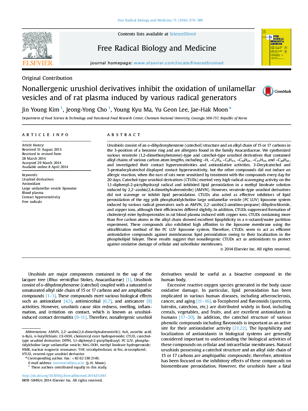 Nonallergenic urushiol derivatives inhibit the oxidation of unilamellar vesicles and of rat plasma induced by various radical generators