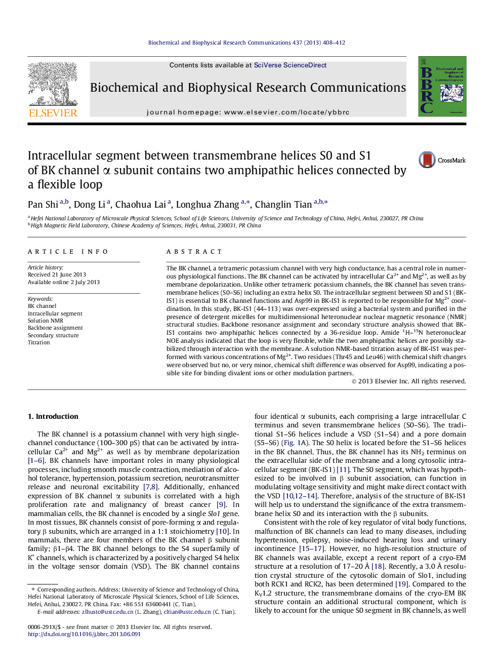 Intracellular segment between transmembrane helices S0 and S1 of BK channel Î± subunit contains two amphipathic helices connected by a flexible loop