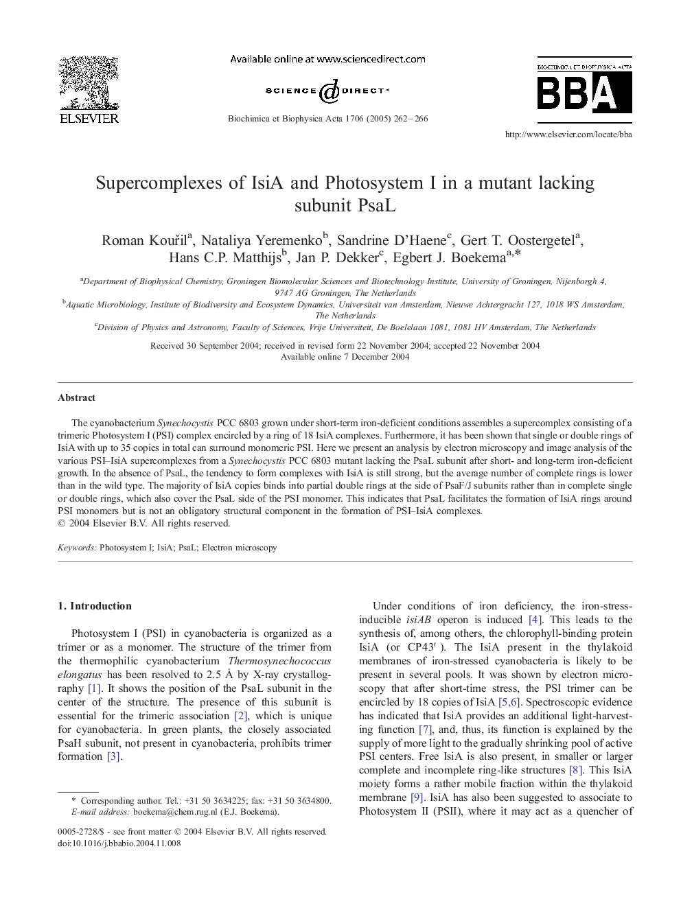 Supercomplexes of IsiA and Photosystem I in a mutant lacking subunit PsaL