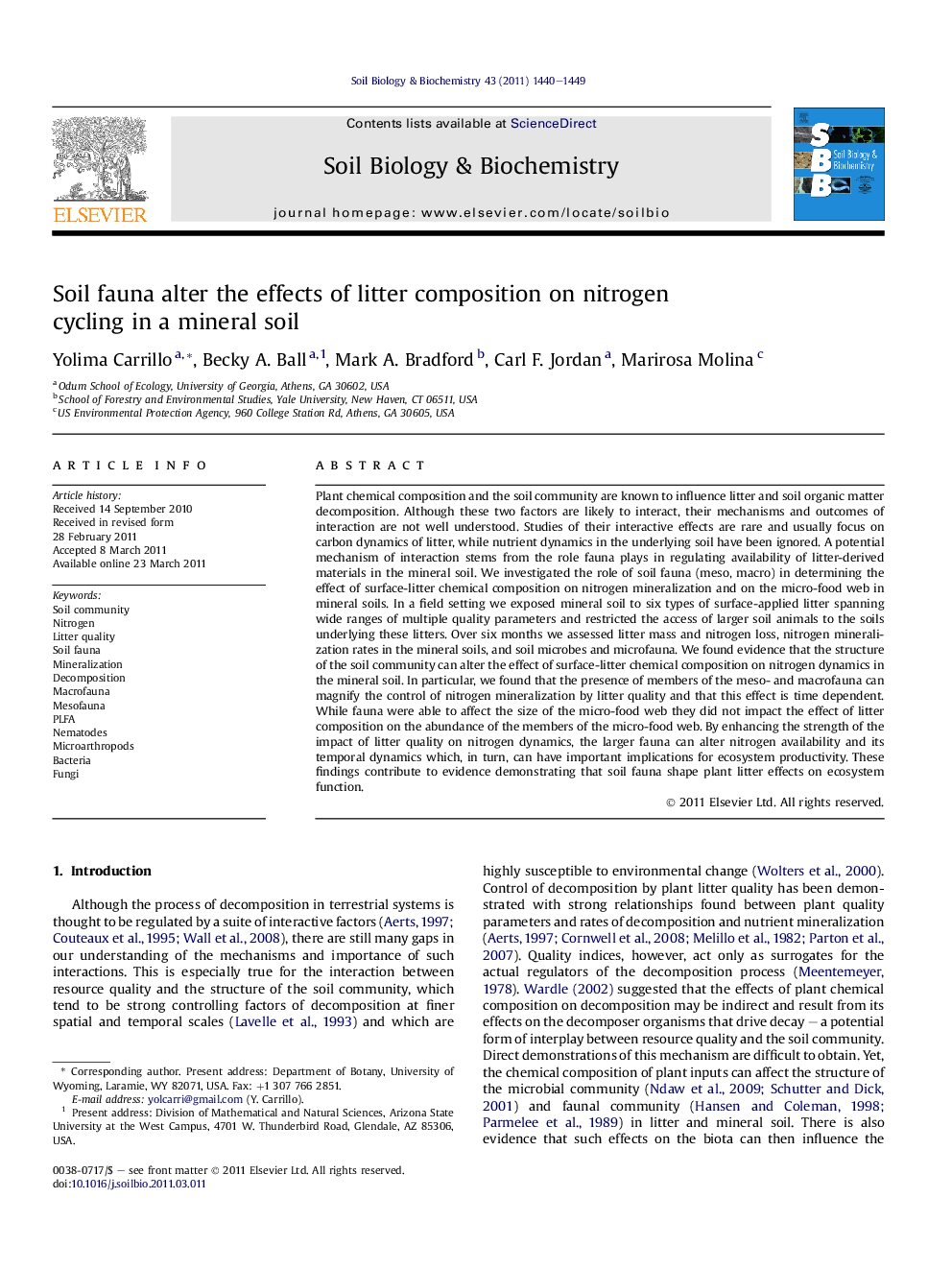 Soil fauna alter the effects of litter composition on nitrogen cycling in a mineral soil