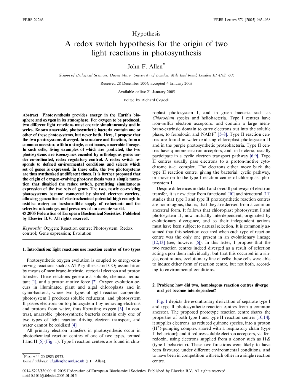 A redox switch hypothesis for the origin of two light reactions in photosynthesis