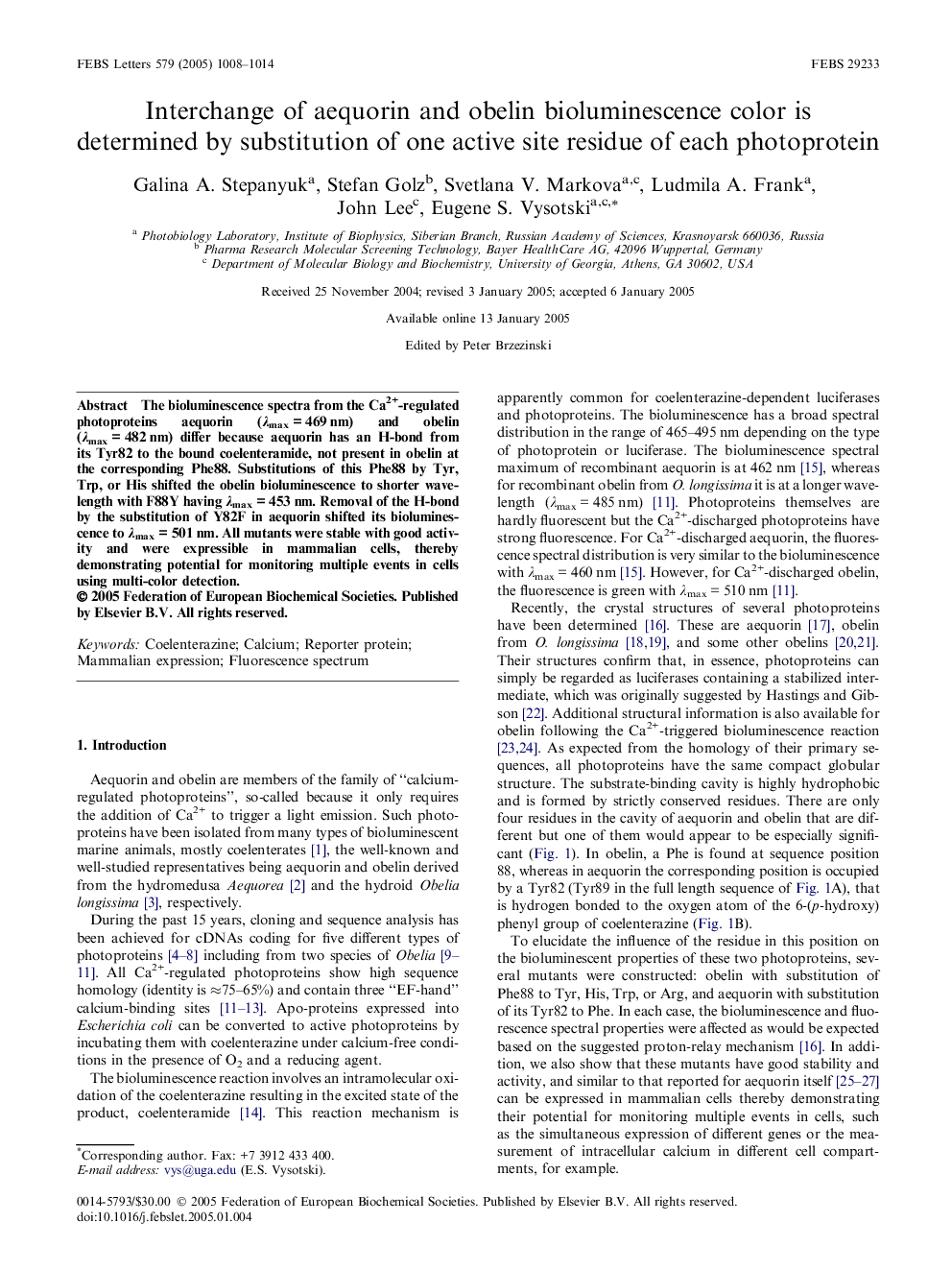 Interchange of aequorin and obelin bioluminescence color is determined by substitution of one active site residue of each photoprotein