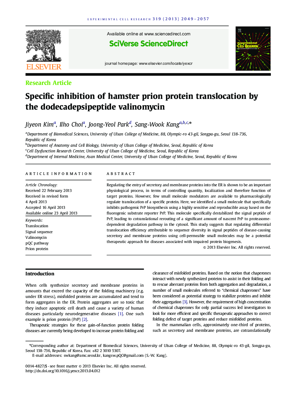 Specific inhibition of hamster prion protein translocation by the dodecadepsipeptide valinomycin