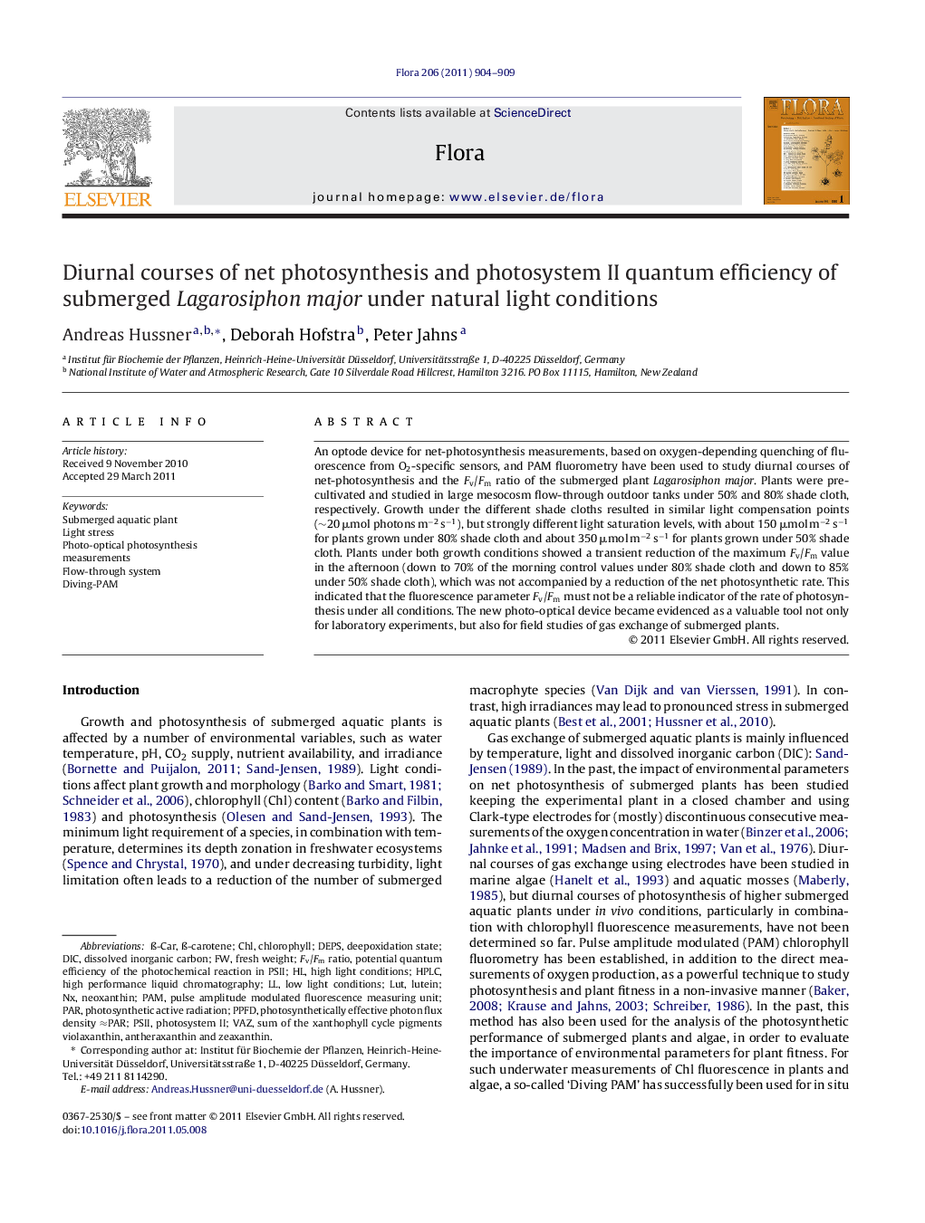 Diurnal courses of net photosynthesis and photosystem II quantum efficiency of submerged Lagarosiphon major under natural light conditions