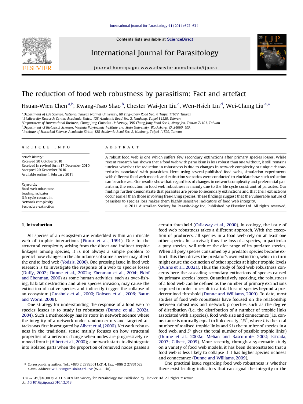 The reduction of food web robustness by parasitism: Fact and artefact