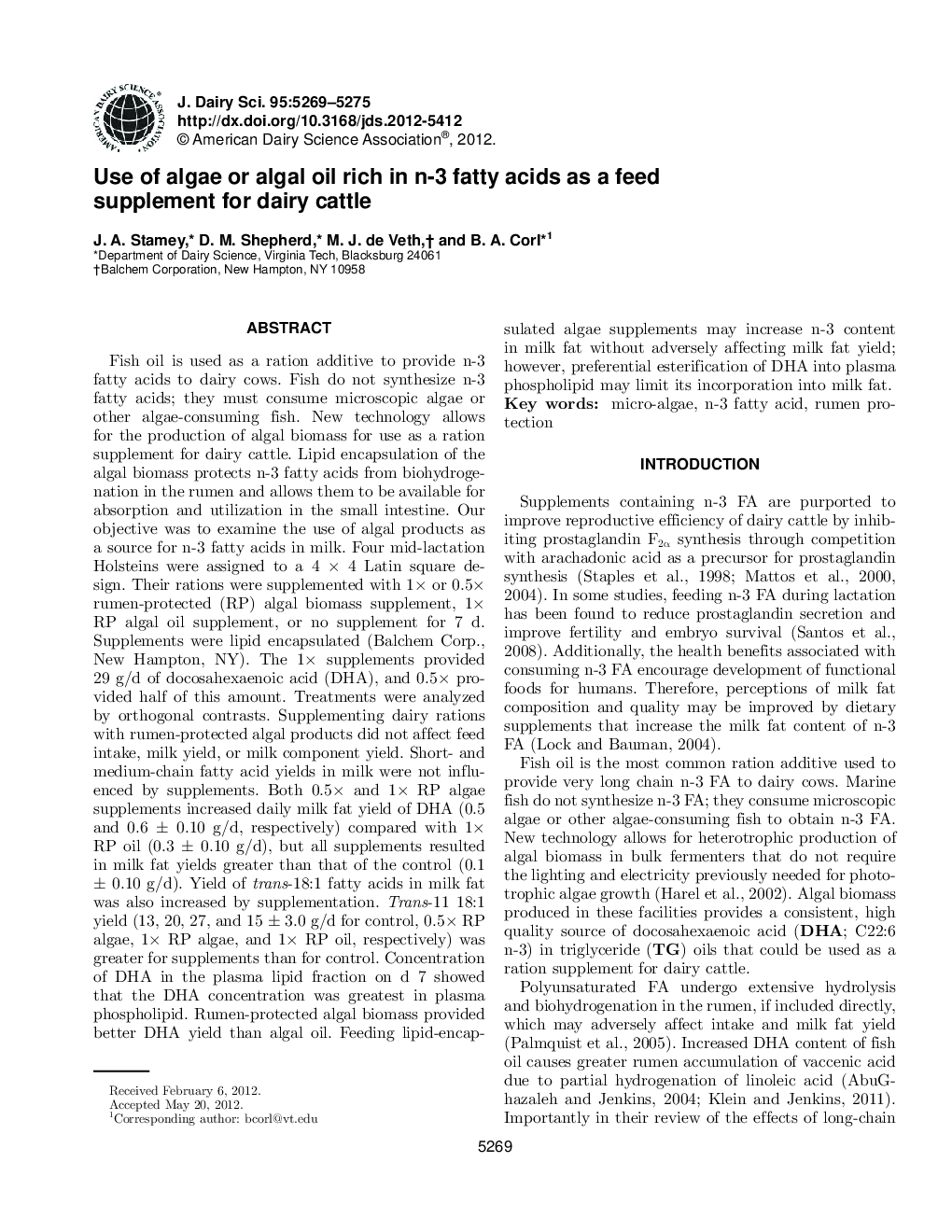 Use of algae or algal oil rich in n-3 fatty acids as a feed supplement for dairy cattle