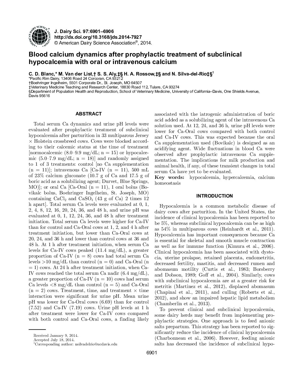 Blood calcium dynamics after prophylactic treatment of subclinical hypocalcemia with oral or intravenous calcium