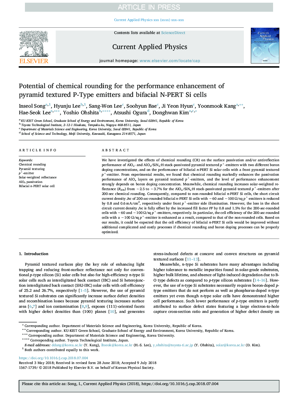 Potential of chemical rounding for the performance enhancement of pyramid textured p-type emitters and bifacial n-PERT Si cells