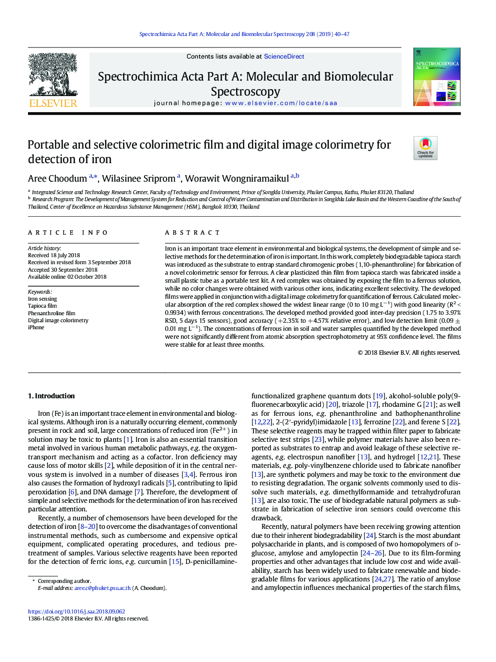 Portable and selective colorimetric film and digital image colorimetry for detection of iron