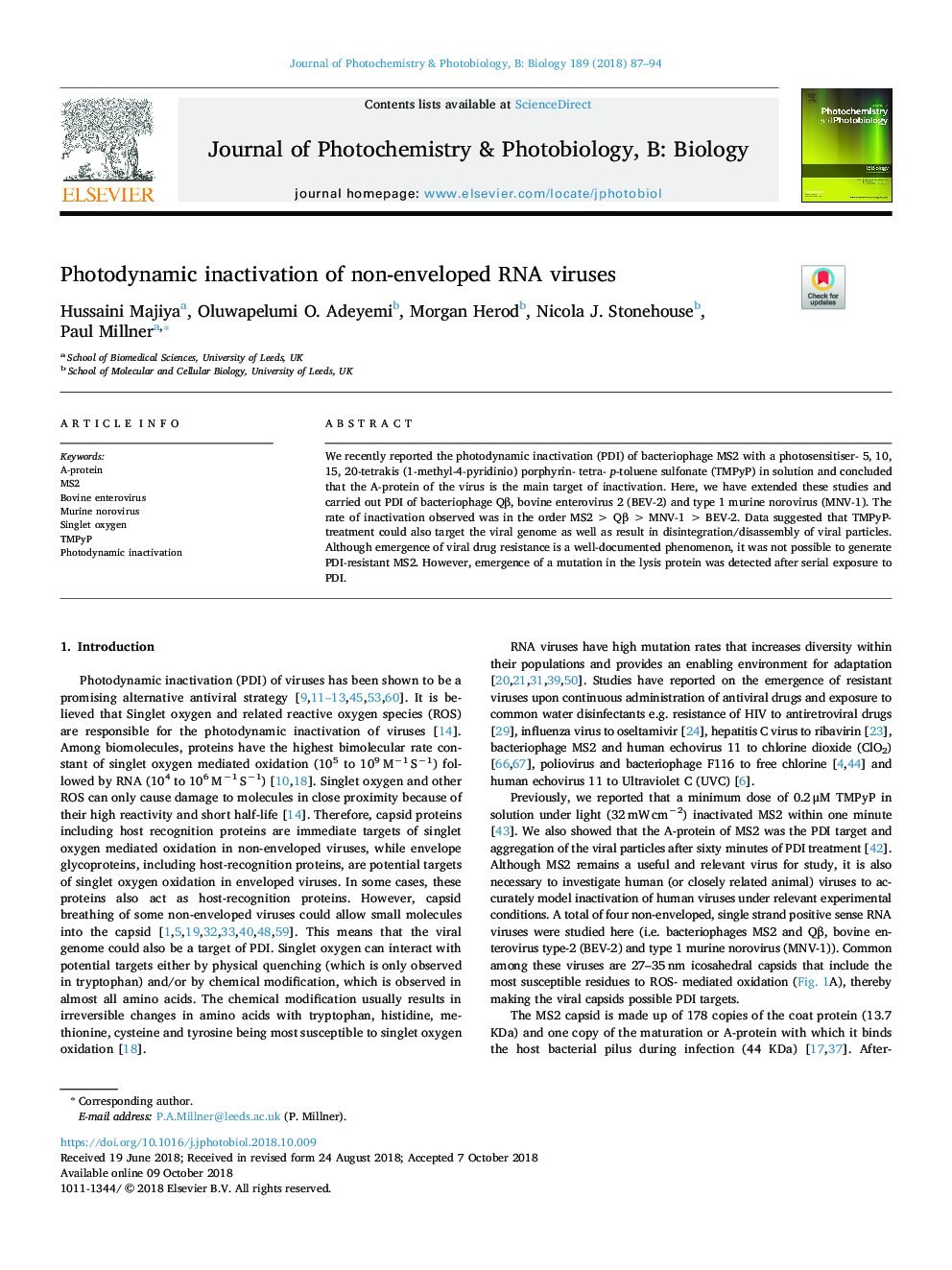 Photodynamic inactivation of non-enveloped RNA viruses