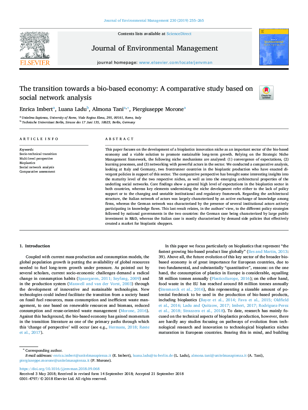 The transition towards a bio-based economy: A comparative study based on social network analysis