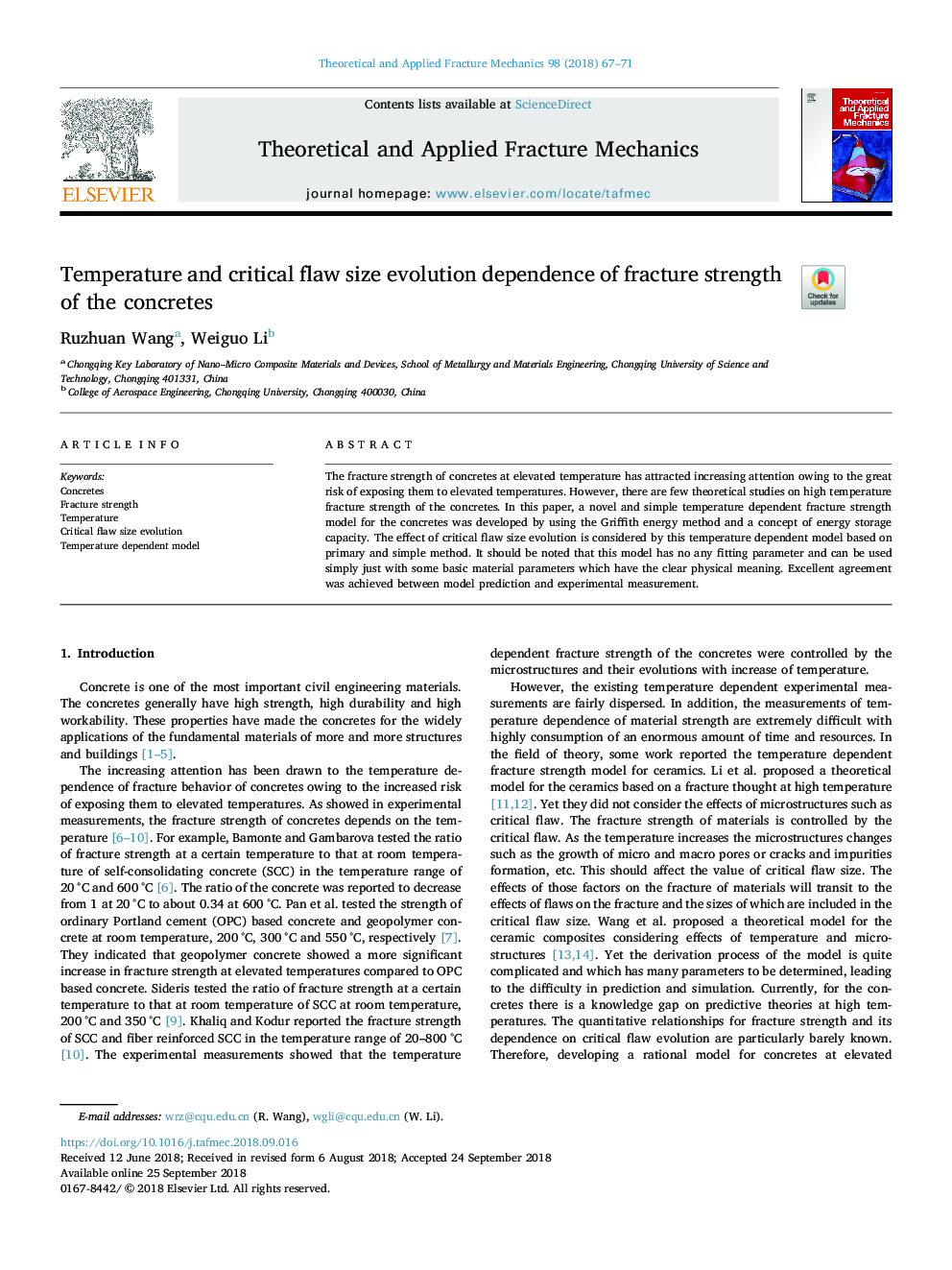 Temperature and critical flaw size evolution dependence of fracture strength of the concretes