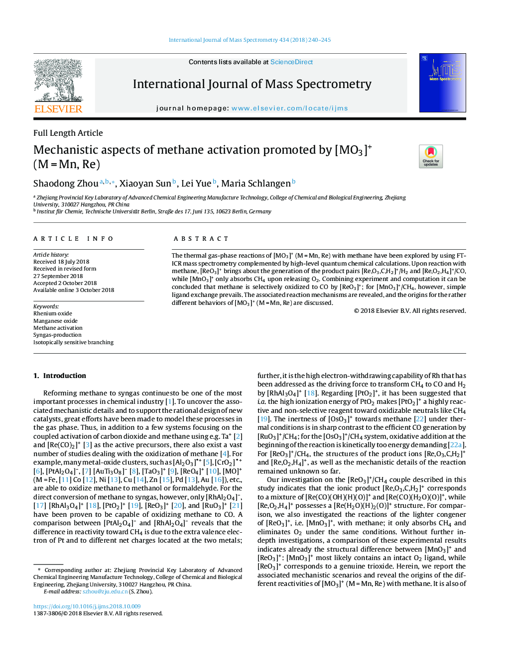 Mechanistic aspects of methane activation promoted by [MO3]+ (Mâ=âMn, Re)