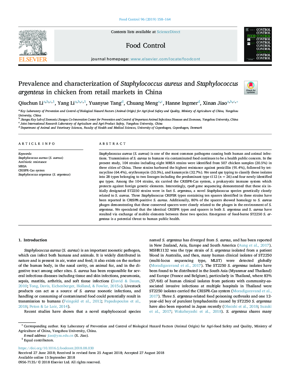 Prevalence and characterization of Staphylococcus aureus and Staphylococcus argenteus in chicken from retail markets in China