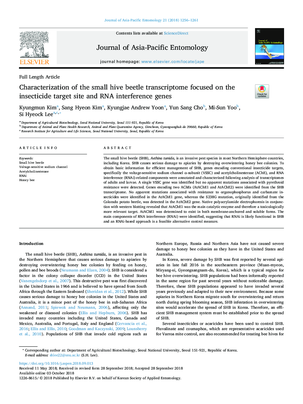 Characterization of the small hive beetle transcriptome focused on the insecticide target site and RNA interference genes