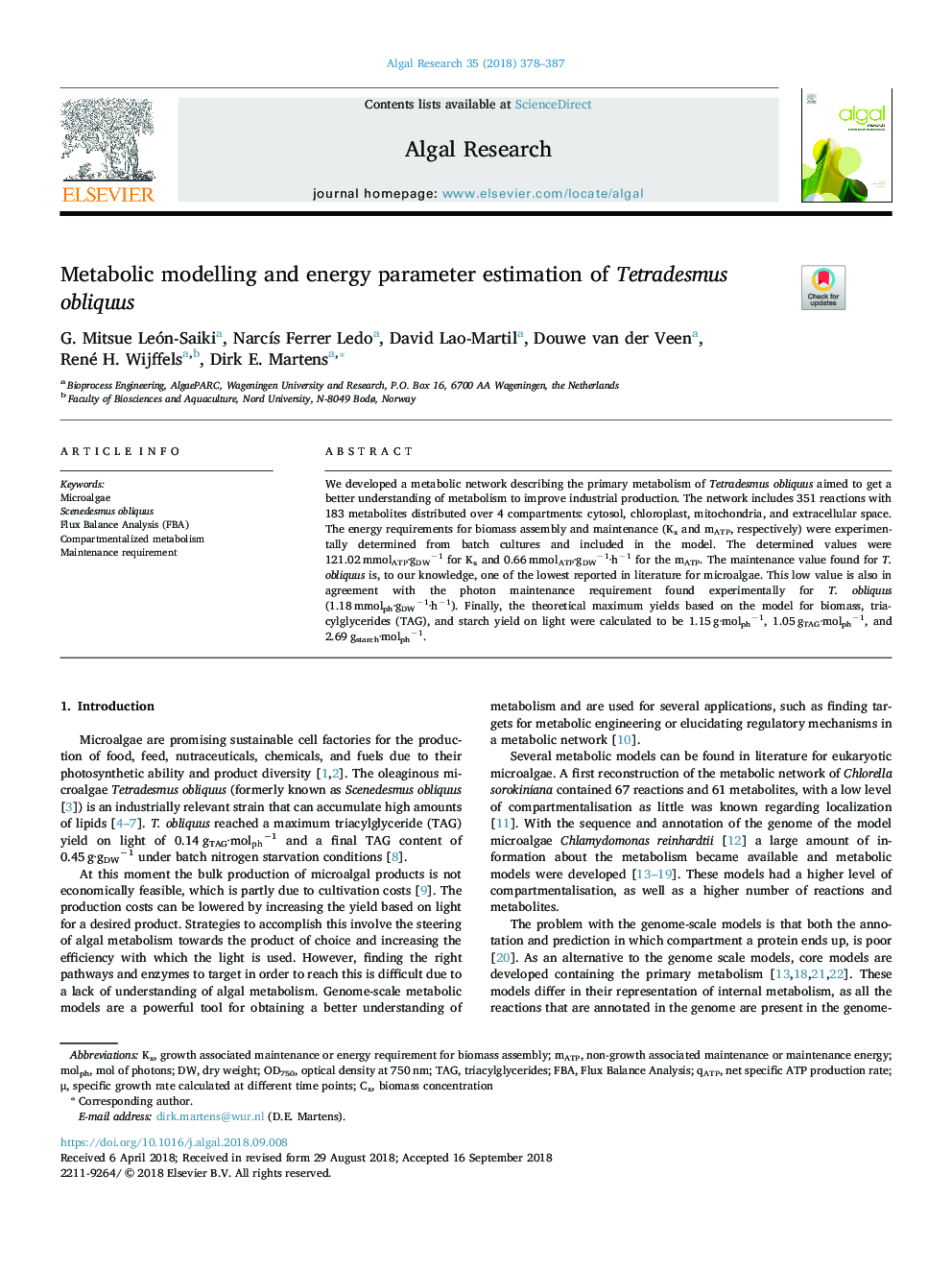 Metabolic modelling and energy parameter estimation of Tetradesmus obliquus