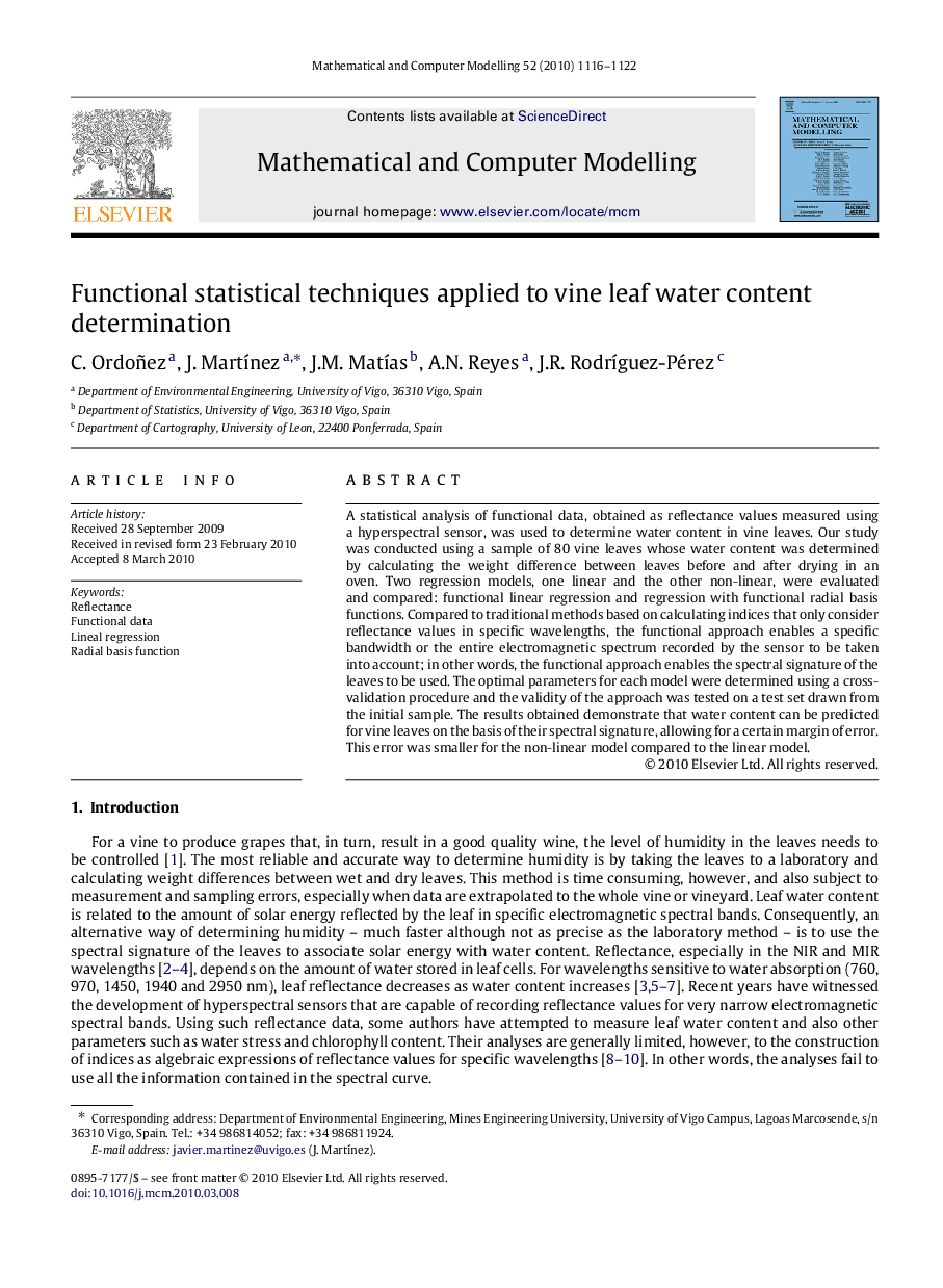 Functional statistical techniques applied to vine leaf water content determination