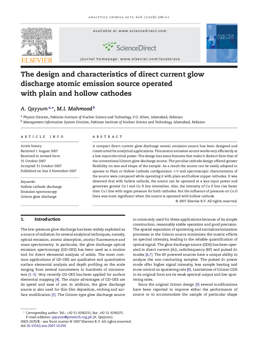 The design and characteristics of direct current glow discharge atomic emission source operated with plain and hollow cathodes