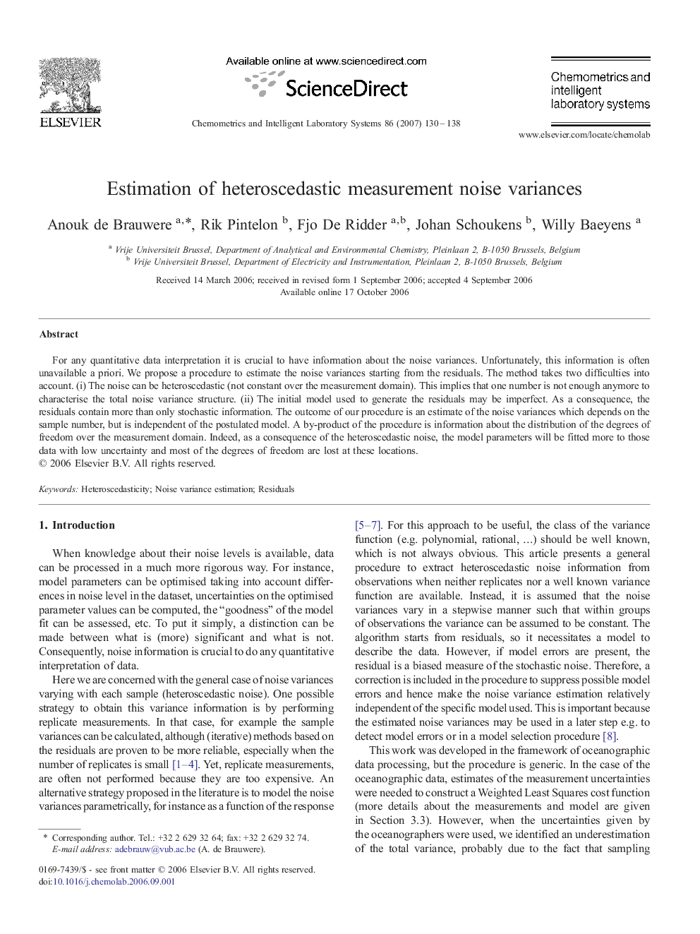 Estimation of heteroscedastic measurement noise variances