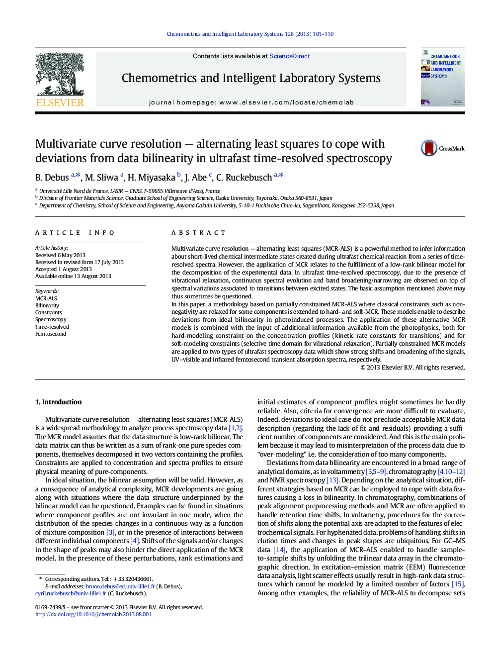 Multivariate curve resolution — alternating least squares to cope with deviations from data bilinearity in ultrafast time-resolved spectroscopy