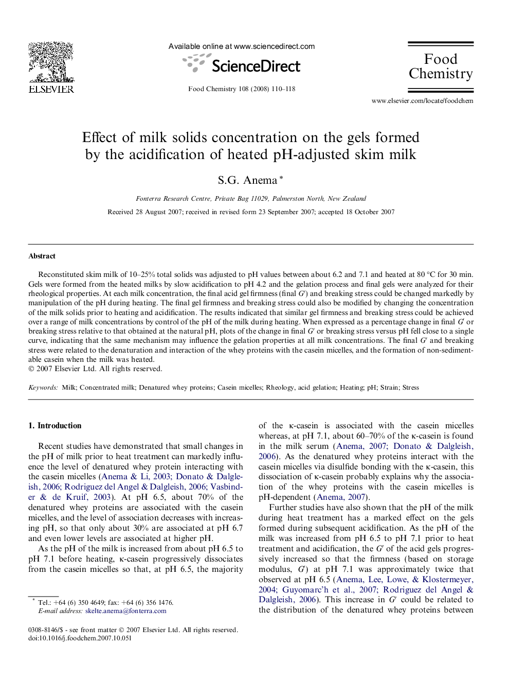 Effect of milk solids concentration on the gels formed by the acidification of heated pH-adjusted skim milk