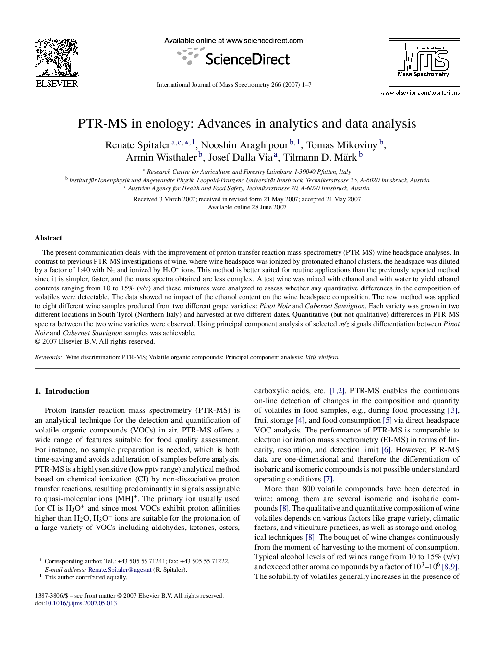 PTR-MS in enology: Advances in analytics and data analysis