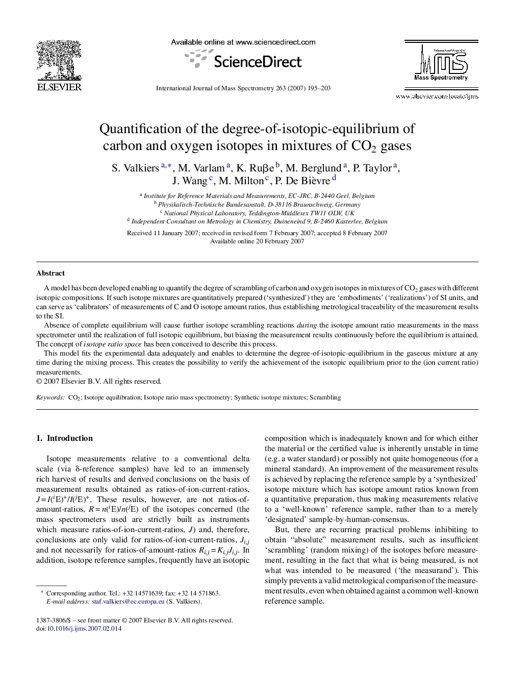 Quantification of the degree-of-isotopic-equilibrium of carbon and oxygen isotopes in mixtures of CO2 gases