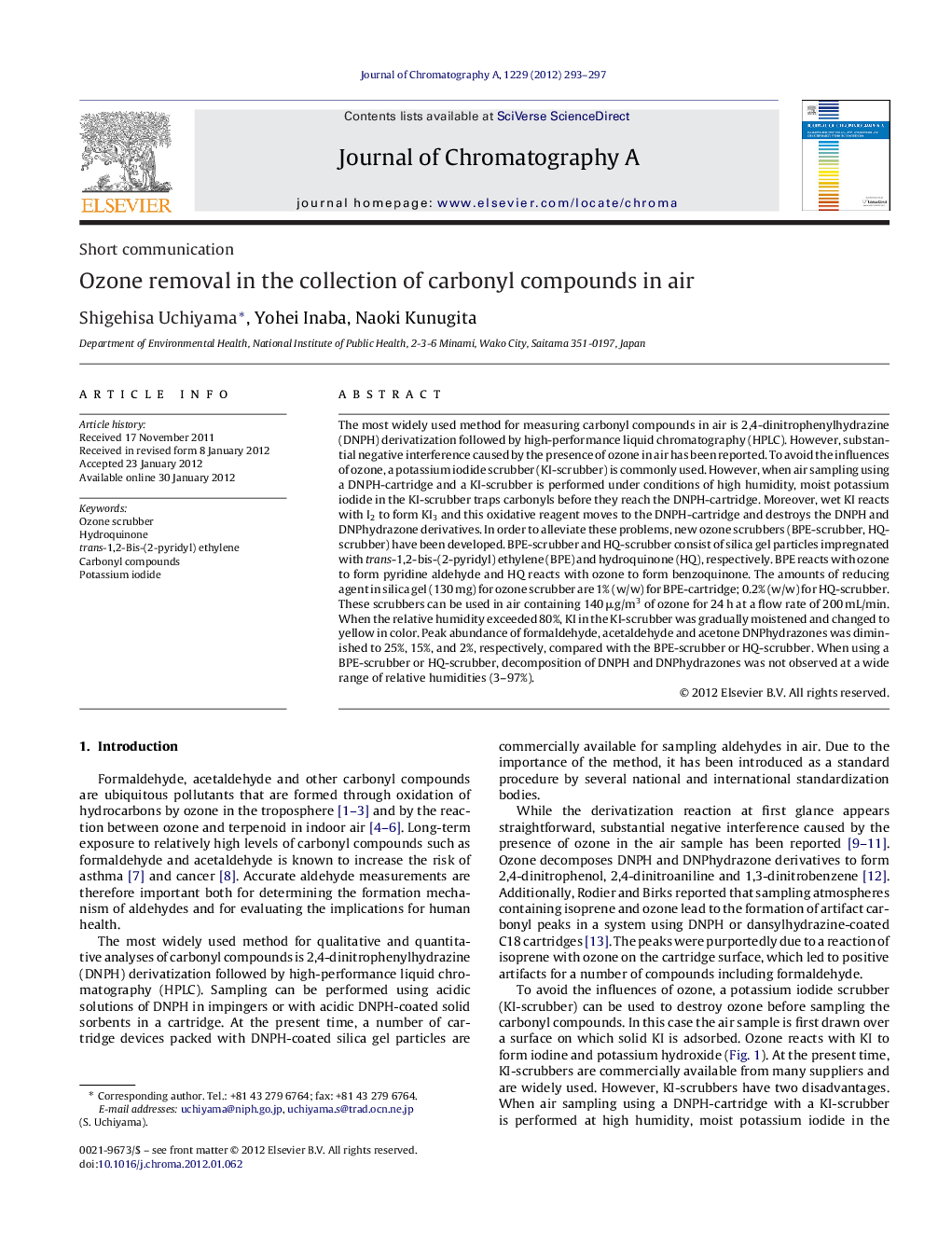 Ozone removal in the collection of carbonyl compounds in air