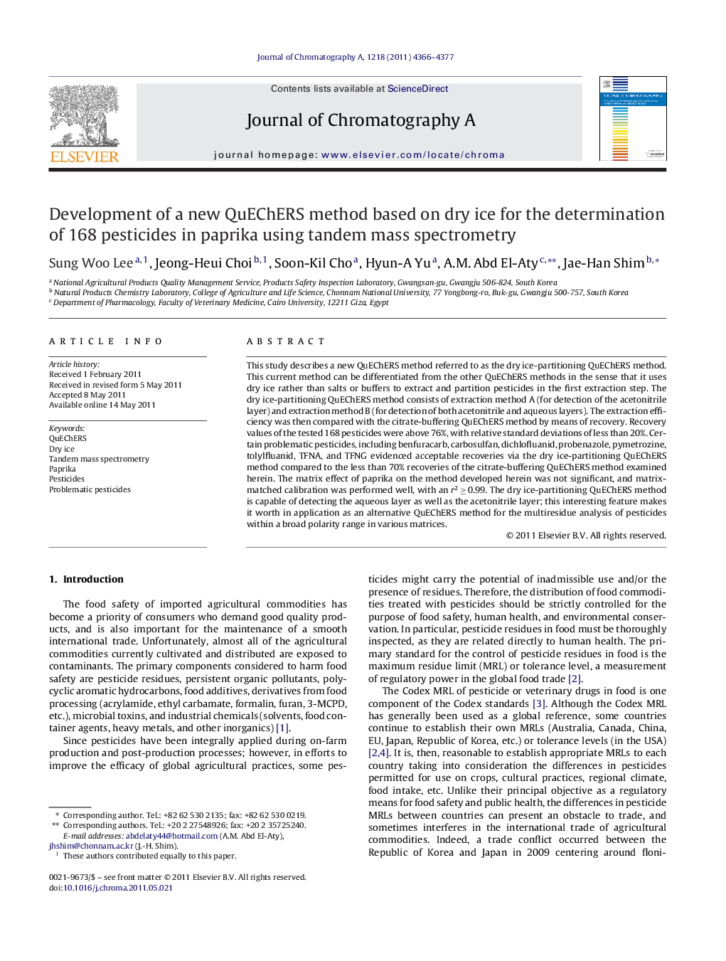 Development of a new QuEChERS method based on dry ice for the determination of 168 pesticides in paprika using tandem mass spectrometry