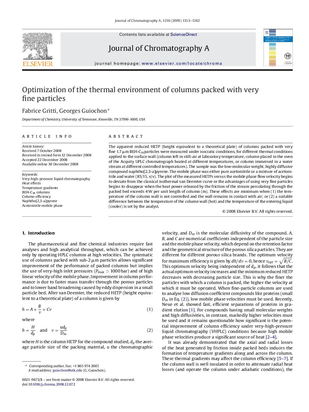 Optimization of the thermal environment of columns packed with very fine particles