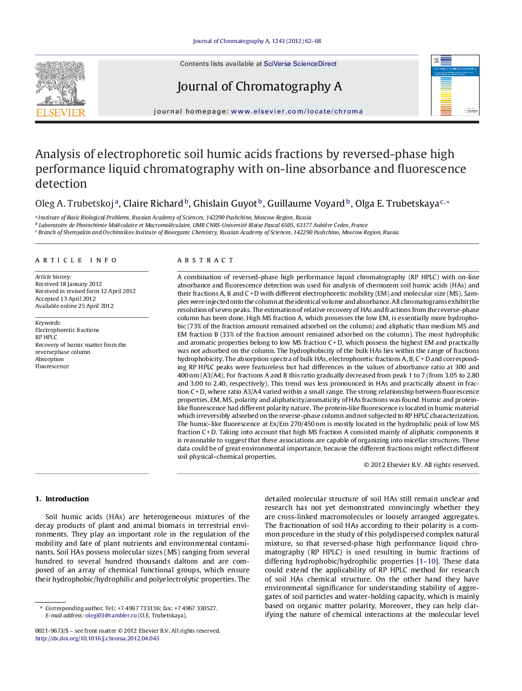 Analysis of electrophoretic soil humic acids fractions by reversed-phase high performance liquid chromatography with on-line absorbance and fluorescence detection