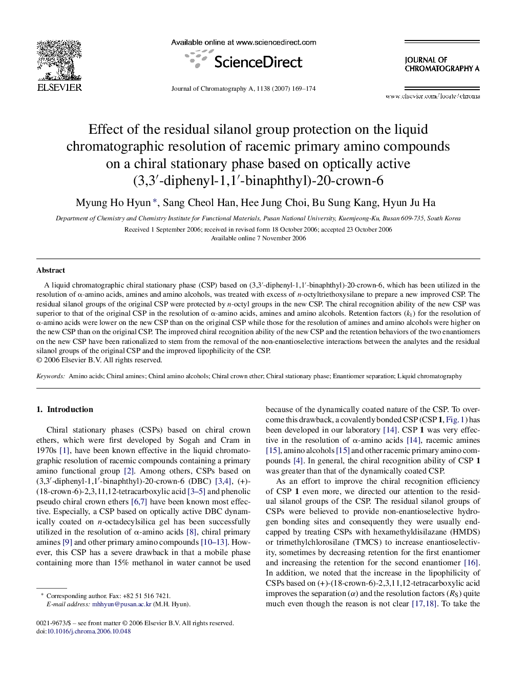 Effect of the residual silanol group protection on the liquid chromatographic resolution of racemic primary amino compounds on a chiral stationary phase based on optically active (3,3′-diphenyl-1,1′-binaphthyl)-20-crown-6