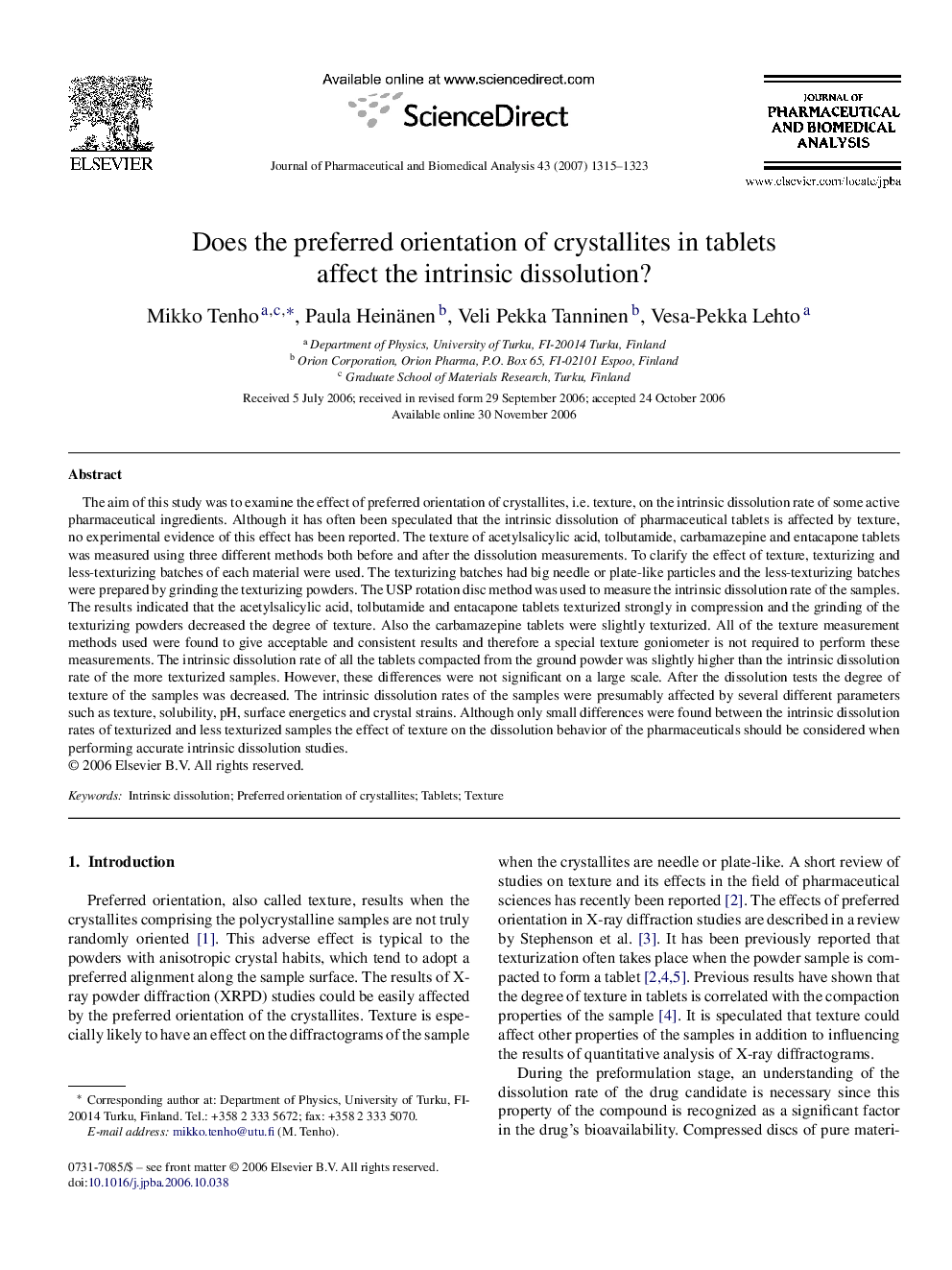 Does the preferred orientation of crystallites in tablets affect the intrinsic dissolution?